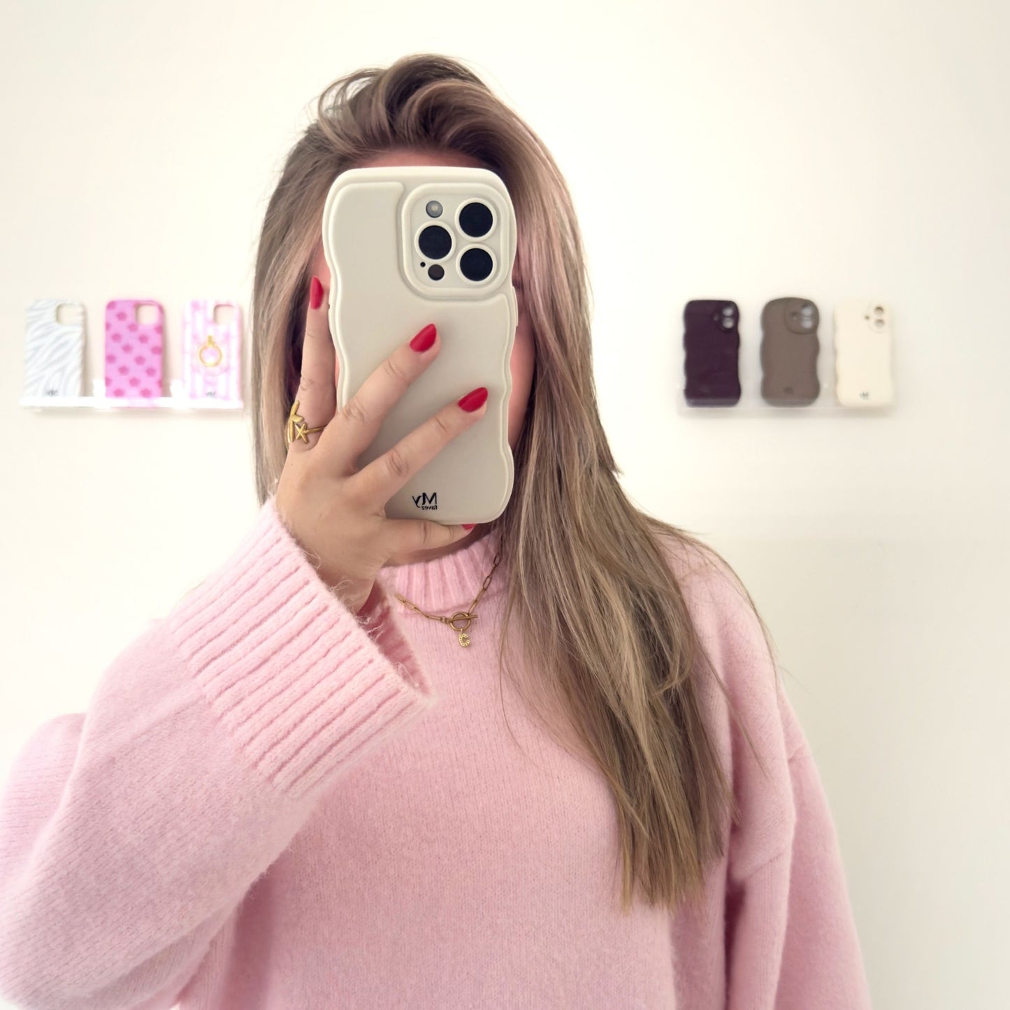 Glow Wave Beige Case