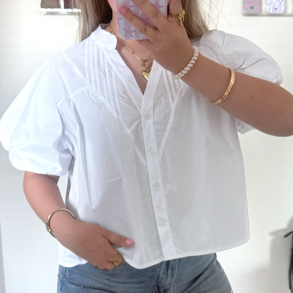 Witte blouse met pofmouwen