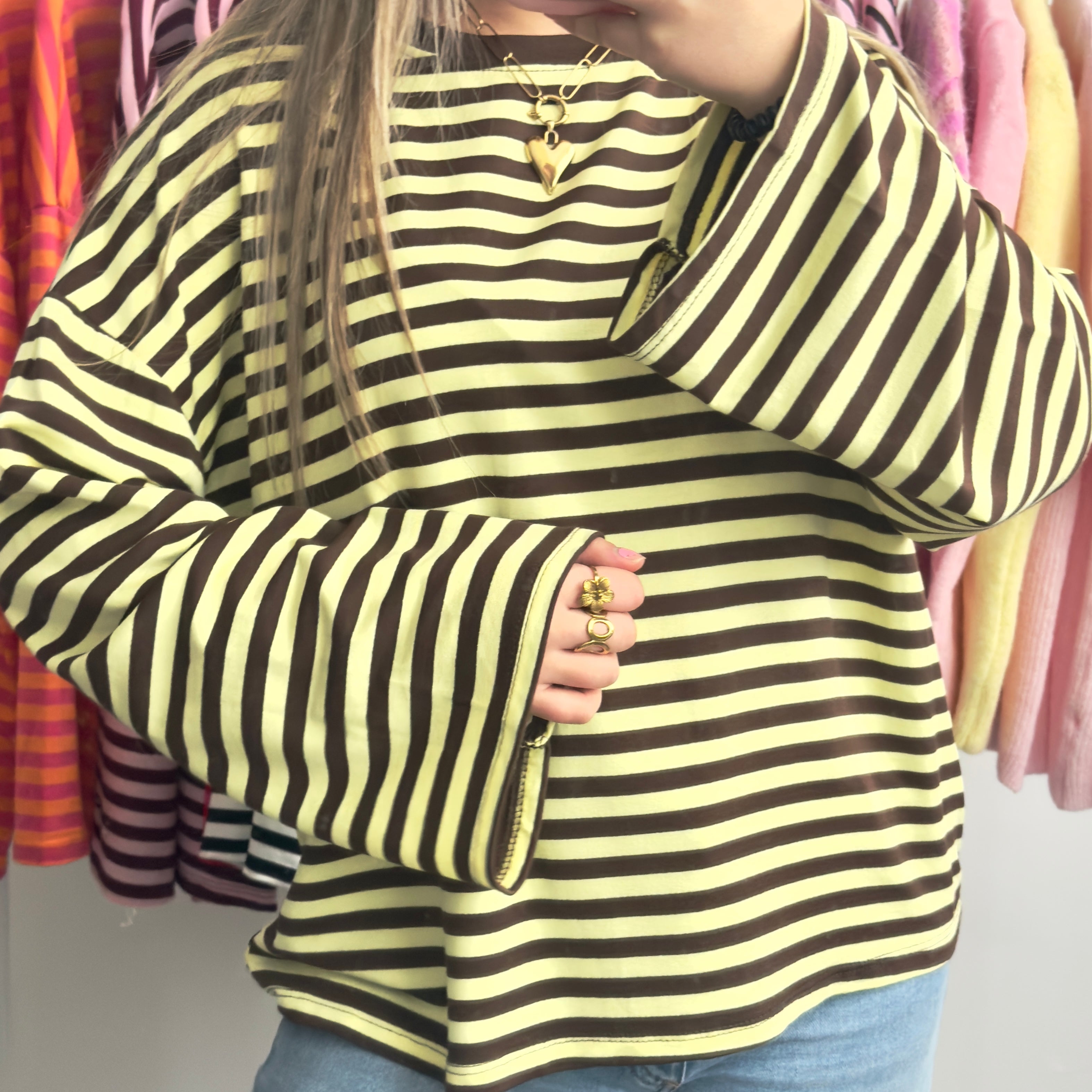 Butter Yellow Gestreepte Longsleeve Dames – Geel Bruin Trend Top