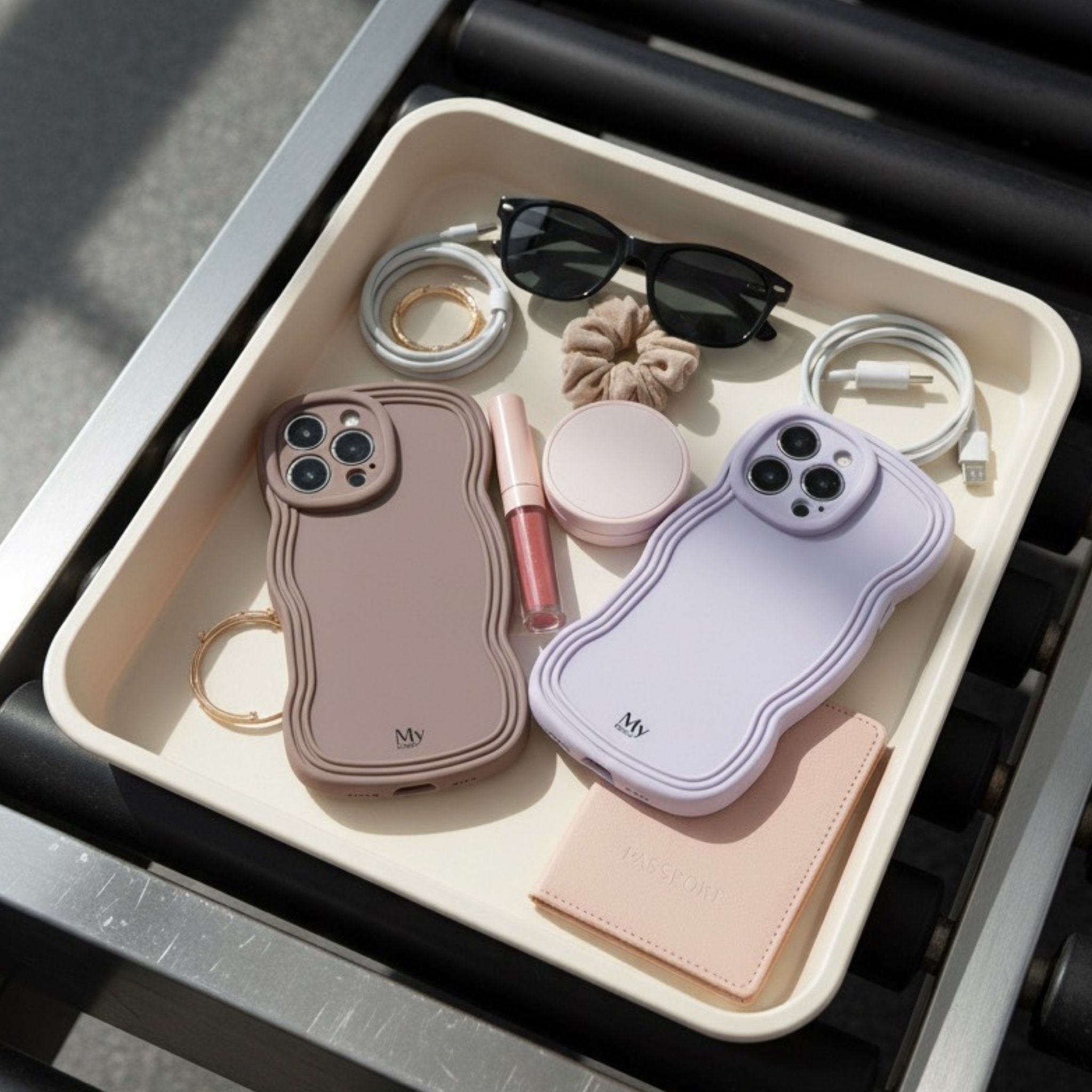 Double Wave Lilac Case